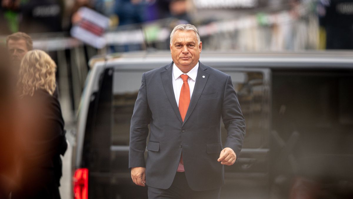 PRAGUE, CZECH REPUBLIC - OCTOBER 7: Hungarian Prime Minister Viktor Orban arrives an informal EU summit in Prague, Czech Republic on October 7, 2022. (Photo by Lukas Kabon/Anadolu Agency via Getty Images)