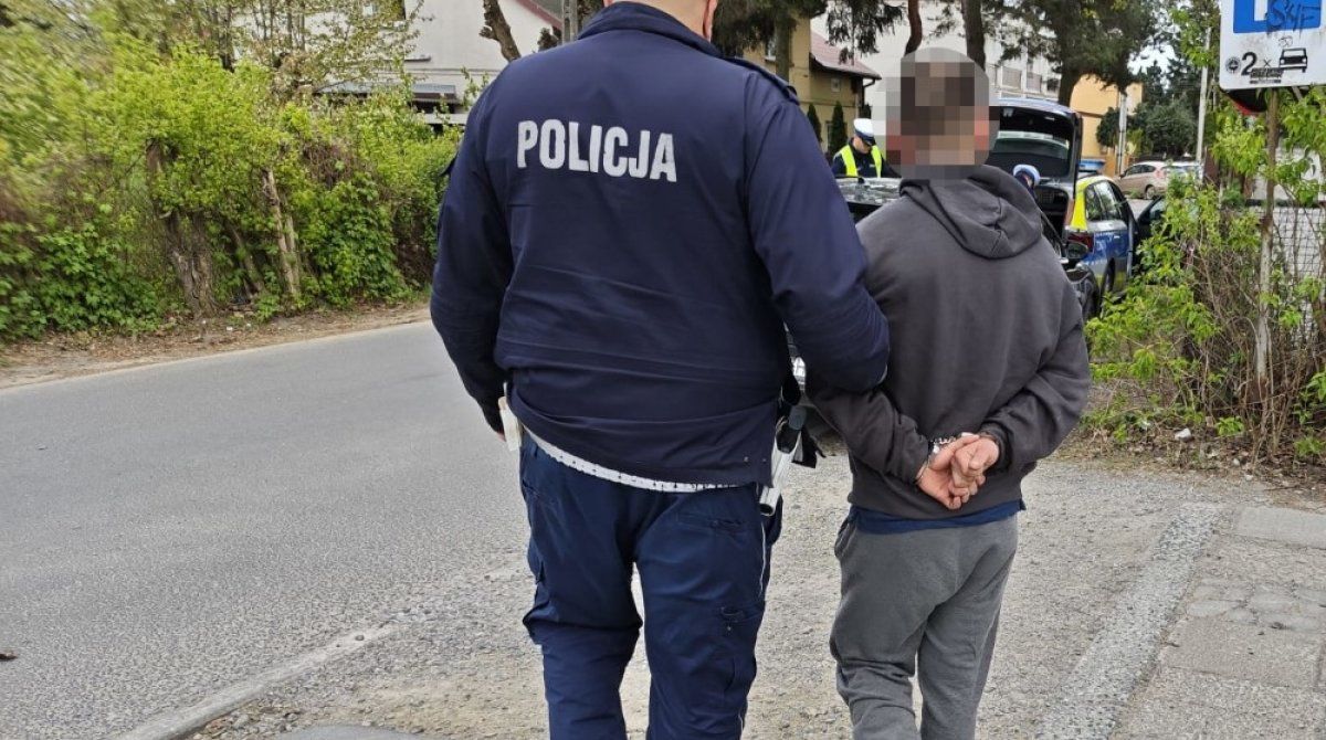 Otwock: Uciekł przed patrolem. Policjanci odkryli znacznie więcej