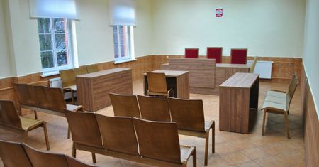 Warszawa. Kierowca winien wypadku na Sokratesa przed sądem. Przeprosił poszkodowaną rodzinę