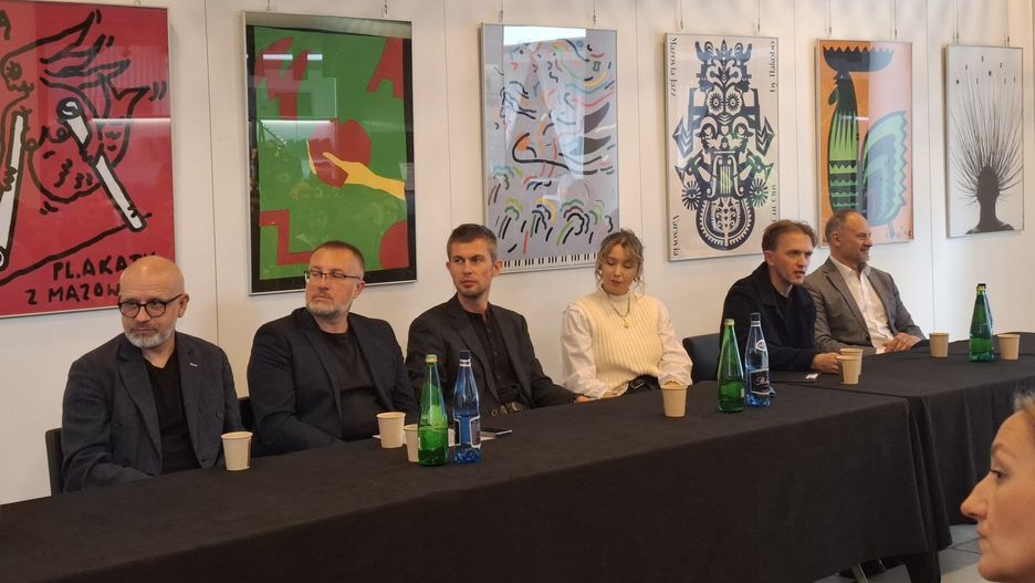 Debata miała na celu pokazanie, czy w radomiu jest miejsce dla lokalnego artysty.