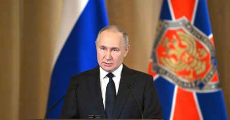 Putin oskarża Zachód. "Wykorzystywał grupy terrorystyczne"