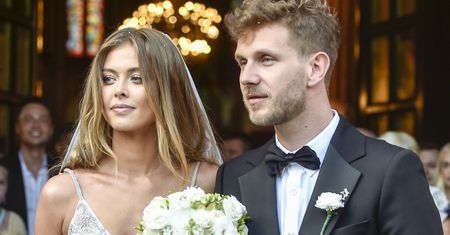 Antek Królikowski odwiedził Joannę Opozdę i syna. Towarzyszyła mu mama