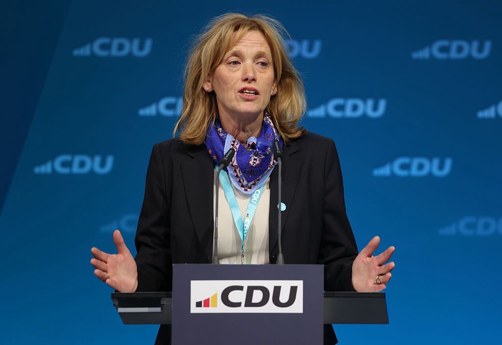 Pflicht-Besuche in KZ-Gedenkstätten: Prien fordert Reformen