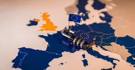 Oto konsekwencje RODO: firmy spoza UE blokują europejskich internautów