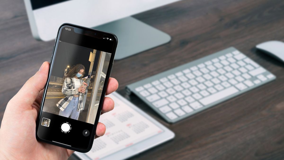 Poparazzi to przeciwieństwo Instagrama. Koniec selfie, filtrów i hashtagów 1