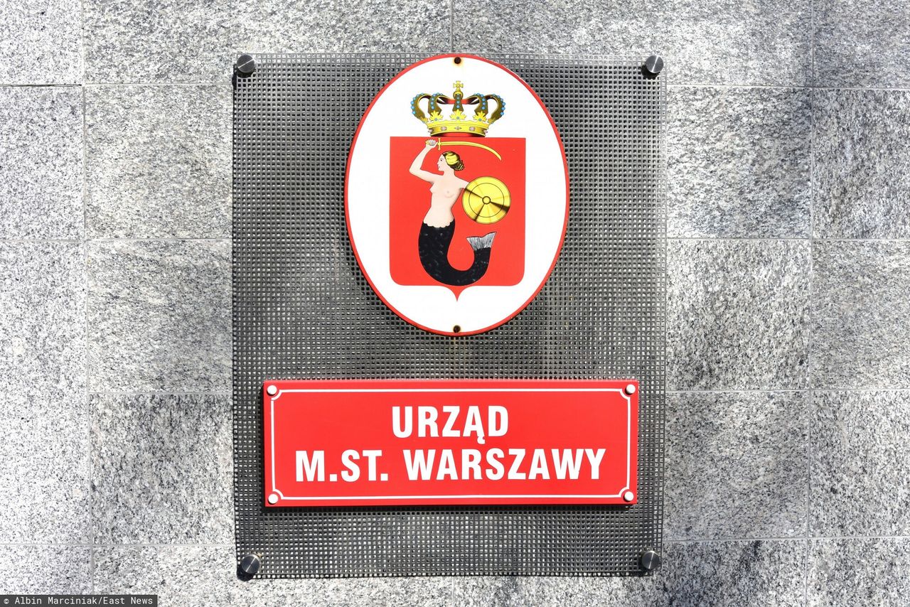 Tak zarabia się w warszawskim ratuszu. Niektórzy mają więcej niż premier