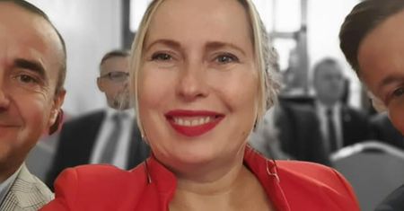 Radna z Kielc urodziła w trakcie zebrania. Potem powróciła do obrad