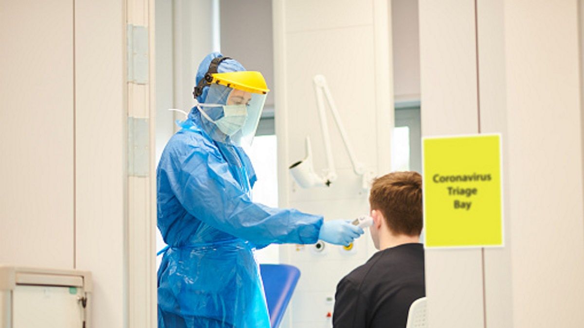 Pierwsi pacjent z COVID-19 zgłosił się do lekarza już w grudniu