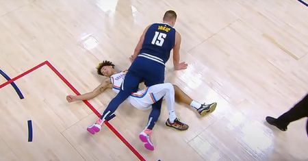 Gwiazda NBA wpadła w furię. Tak potraktował rywala gracz Denver Nuggets