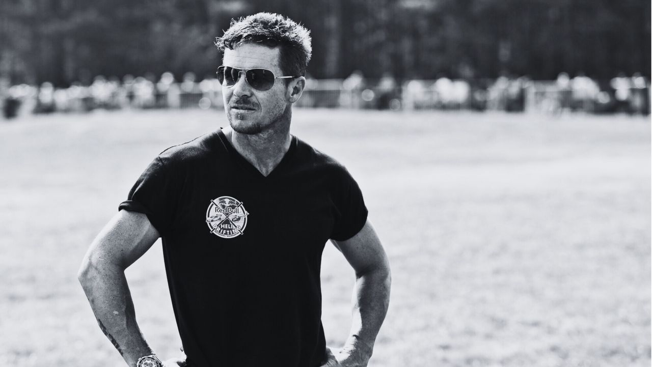 Nie żyje Felix Baumgartner. Rozbił się na paralotni