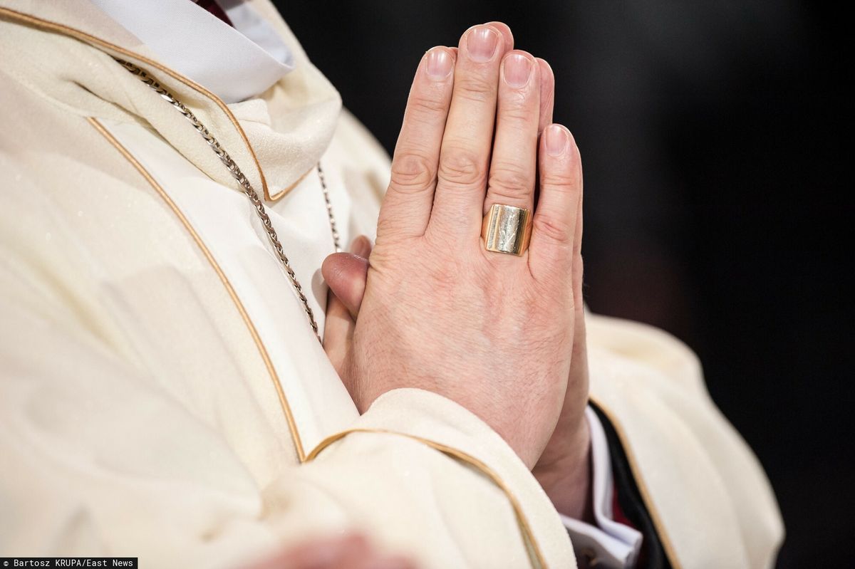 Potwierdzono 144 przypadki molestowania nieletnich przez księży 