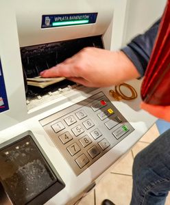 Oszustwa bankowe w całej Polsce. Klienci jednego banku tracą pieniądze