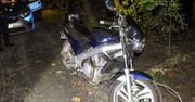Niedoradz: Policjanci zauważyli motocyklistę jadącego slalomem z otwartą nóżką. Był kompletnie pijany