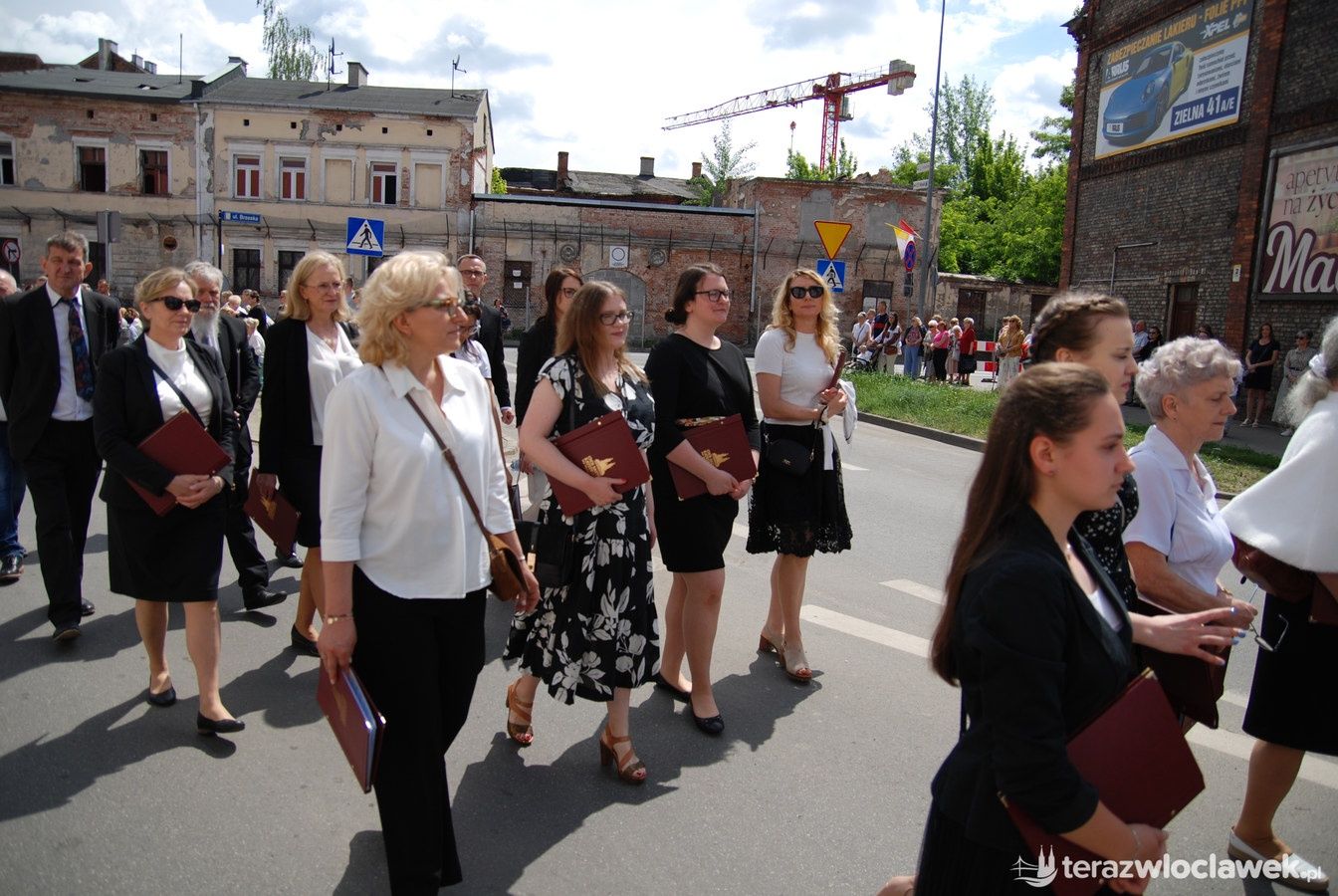 Miejska procesja Bożego Ciała przeszła ulicami Włocławka