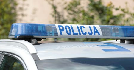 Wypadek i strzelanina pod Łodzią. "Sprawca mógł znać pasażerkę ofiary"