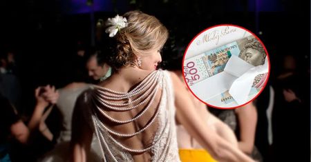 Zaprosiła na ślub 80 osób. Tyle pieniędzy otrzymała w kopertach