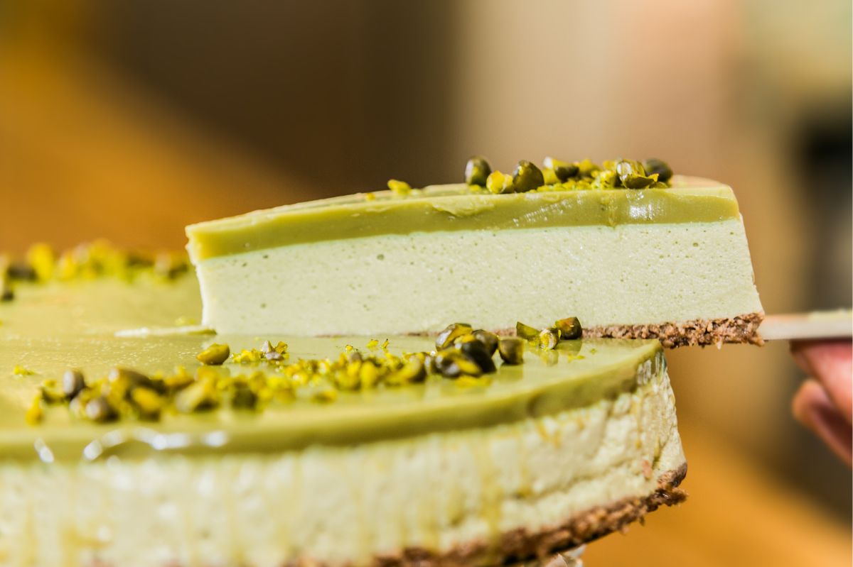 Simple pistachio cheesecake.