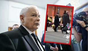 Nagrał Kaczyńskiego w drodze na cmentarz. Film hitem TikToka