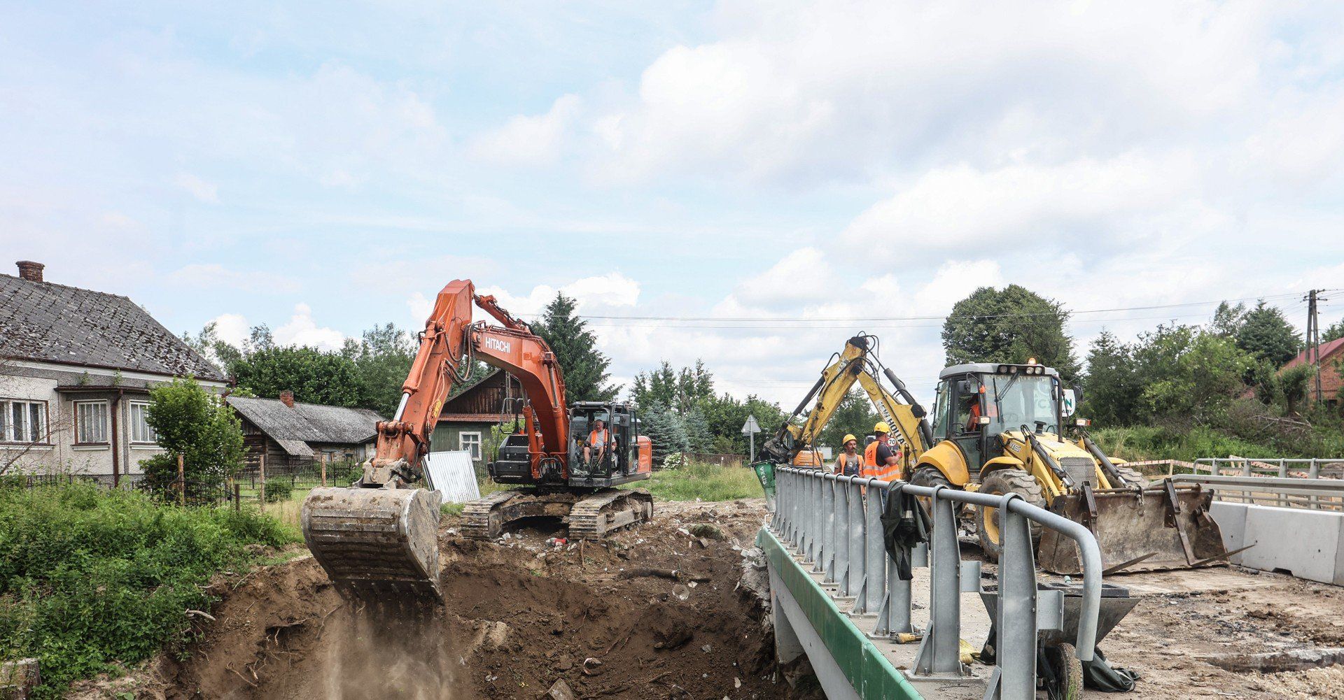 Zaawansowane prace przy przebudowie DW 878 na odcinku Tyczyn - Dylągówkaą
