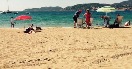 Pedofil chciał porwać z plaży dziecko. Uciekał przed matką dziewczynki