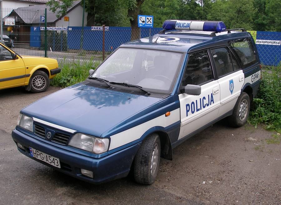 Polonez Kombi jako radiowóz