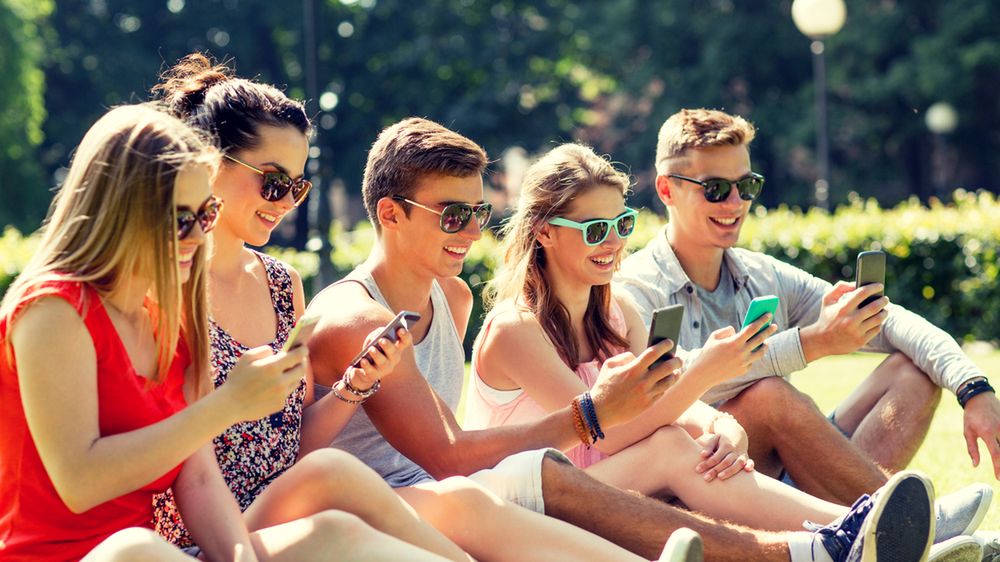 Smartfony niszczą społeczeństwo? Oto 5 dziwnych zjawisk, których by nie było, gdyby nie rozwój technologii 1