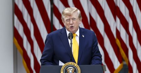 Cła od 15 do 50 proc. Kanada nie zamierza ustąpić Trumpowi