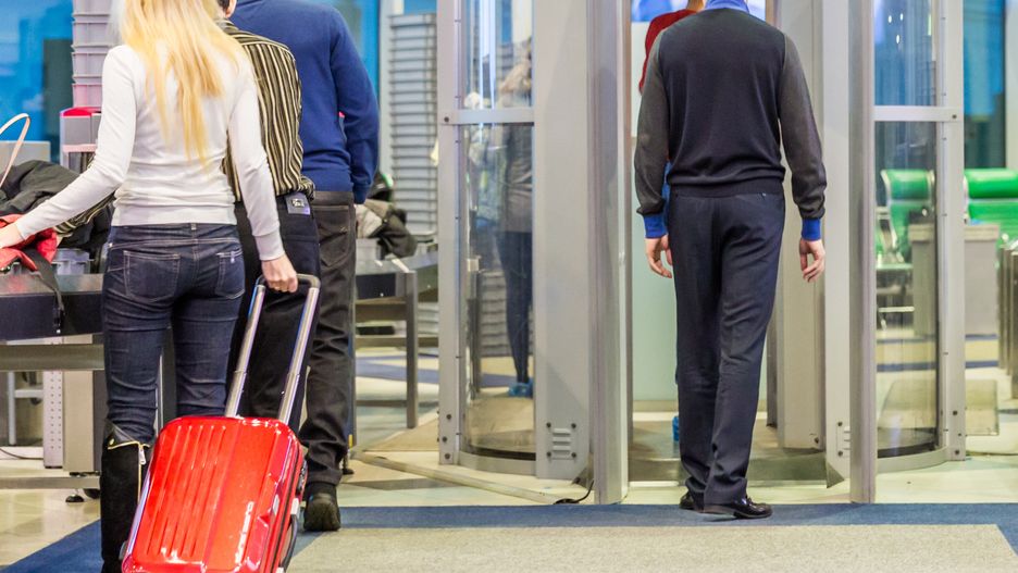 Turyści już mogą zabierać 'nduję w bagażu podręcznym