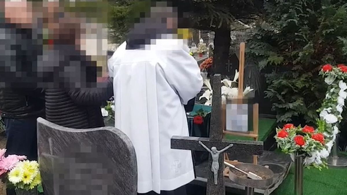 Pijany ksiądz na pogrzebie. Odpowie za obrazę uczuć religijnych? Zdjęcie pochodzi z nagrania użytkownika portalu trojmiasto.pl