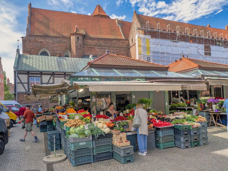 Klienci w sklepach coraz częściej kierują się ceną przy wyborze produktów