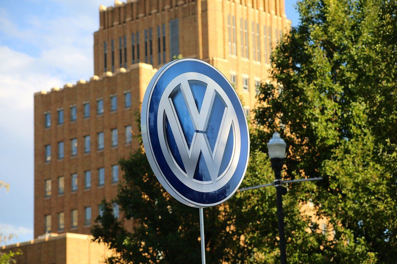 Volkswagen dostanie 288 mln euro od byłych szefów w ramach ugody po dieselgate