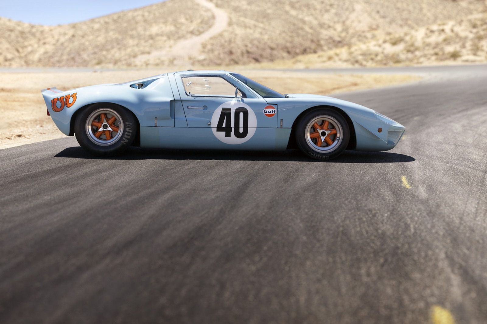 Ford GT40 Gulf/Mirage Lightweight z filmu z McQueenem [galeria] 13