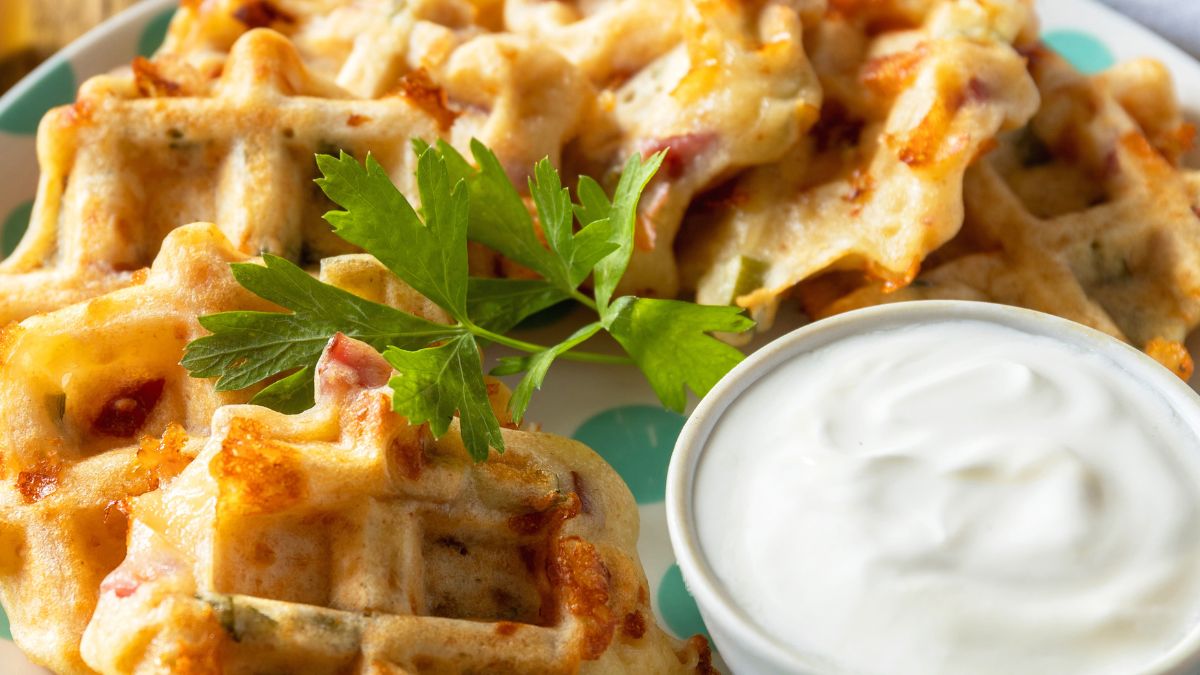 Gofry z jajek i sera sycą na długo