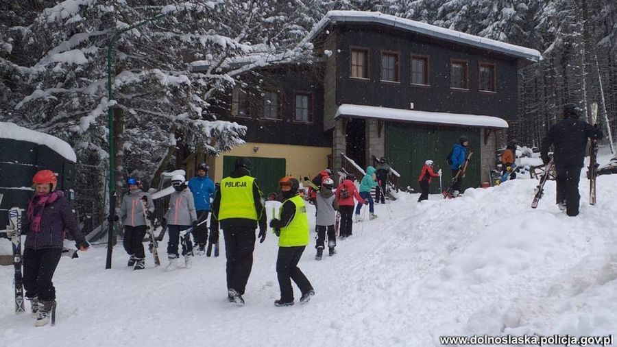 stoki narciarskie karpacz góry śnieg