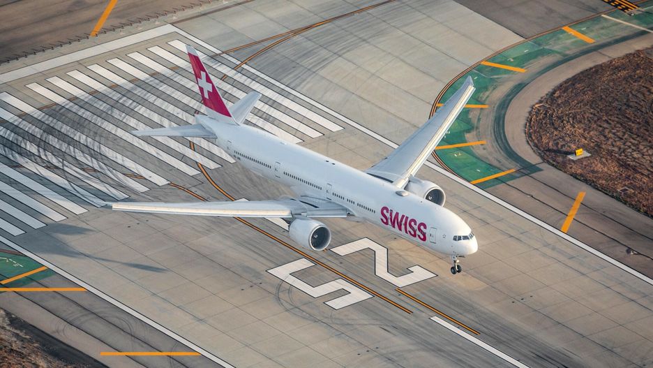 Szwajcarskie linie lotnicze zwolnią niezaszczepionych pracowników