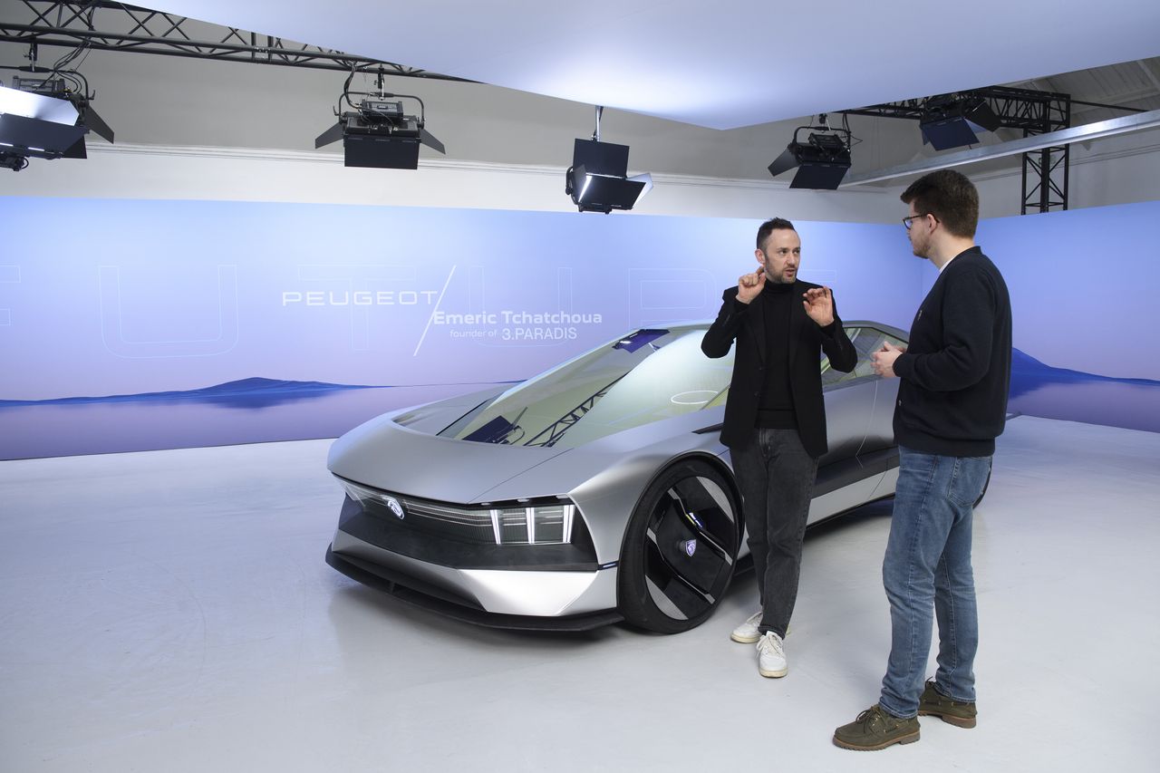 Matthias Hossann, dyrektor ds designu Peugeot i Błażej Buliński, Autokult