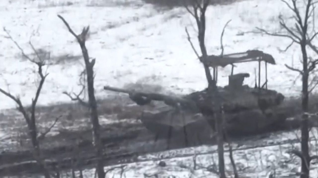 Ukrainian drone sends panic through Russian ranks, immobilizes $4.5 million T-90 tank