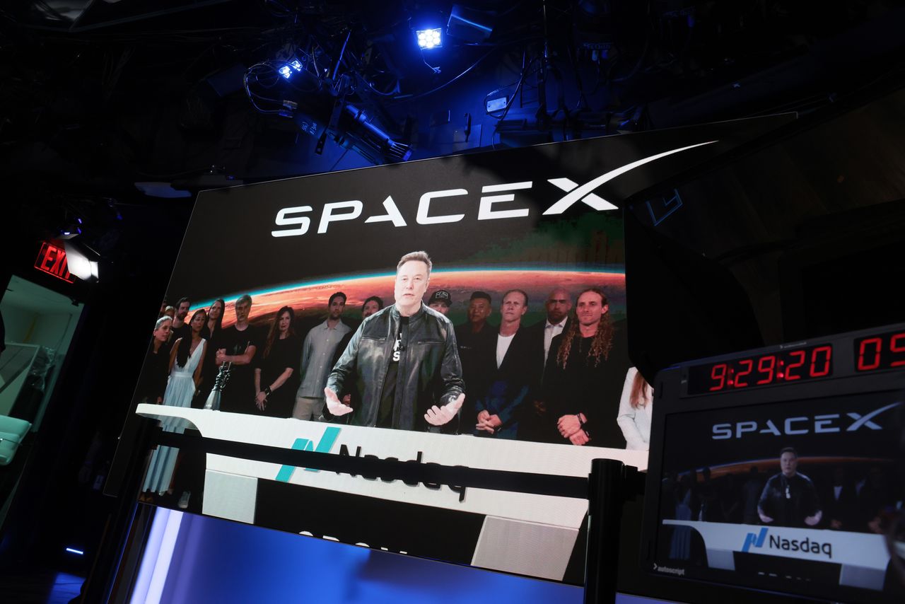 Historyczny dzień Muska. Został bilionerem. Tak wzrosło SpaceX