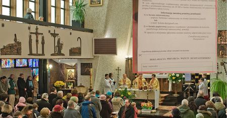 Znalazł to w skrzynce pocztowej. "Pokazuje skalę upadku Kościoła"