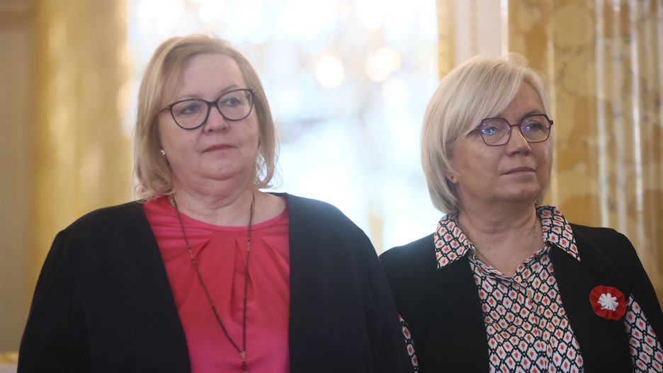Ma�gorzata Manowska, Julia Przy��bska
Leszek Szyma�ski
3 maja, obchody, odznaczenia pa�stwowe, polityk, polityka, rocznica, uchwalenia, wr�czenie odznacze�, wr�czenie order�w, Zamek Kr�lewski, 233, obchody 233. rocznicy uchwalenia Konstytucji 3 Maja
