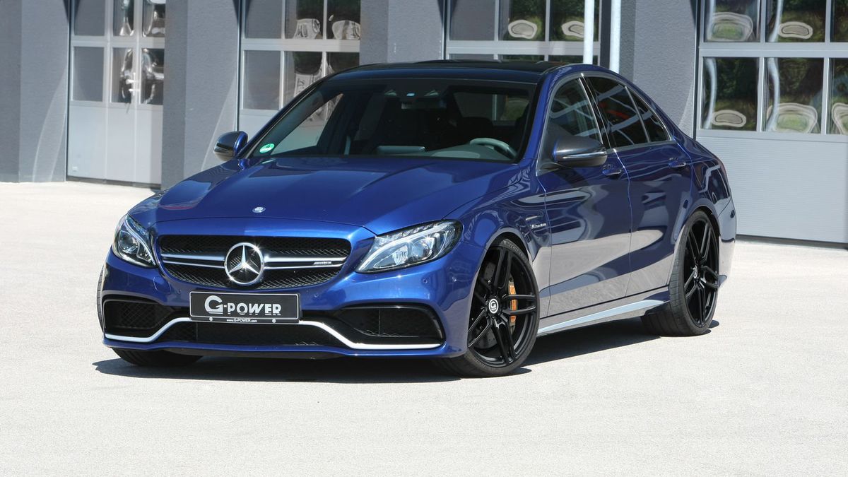 C63 S od G-Power w kwestii wyglądu nie wyróżnia się niczym, poza kutymi felgami o średnicy 20 cali.