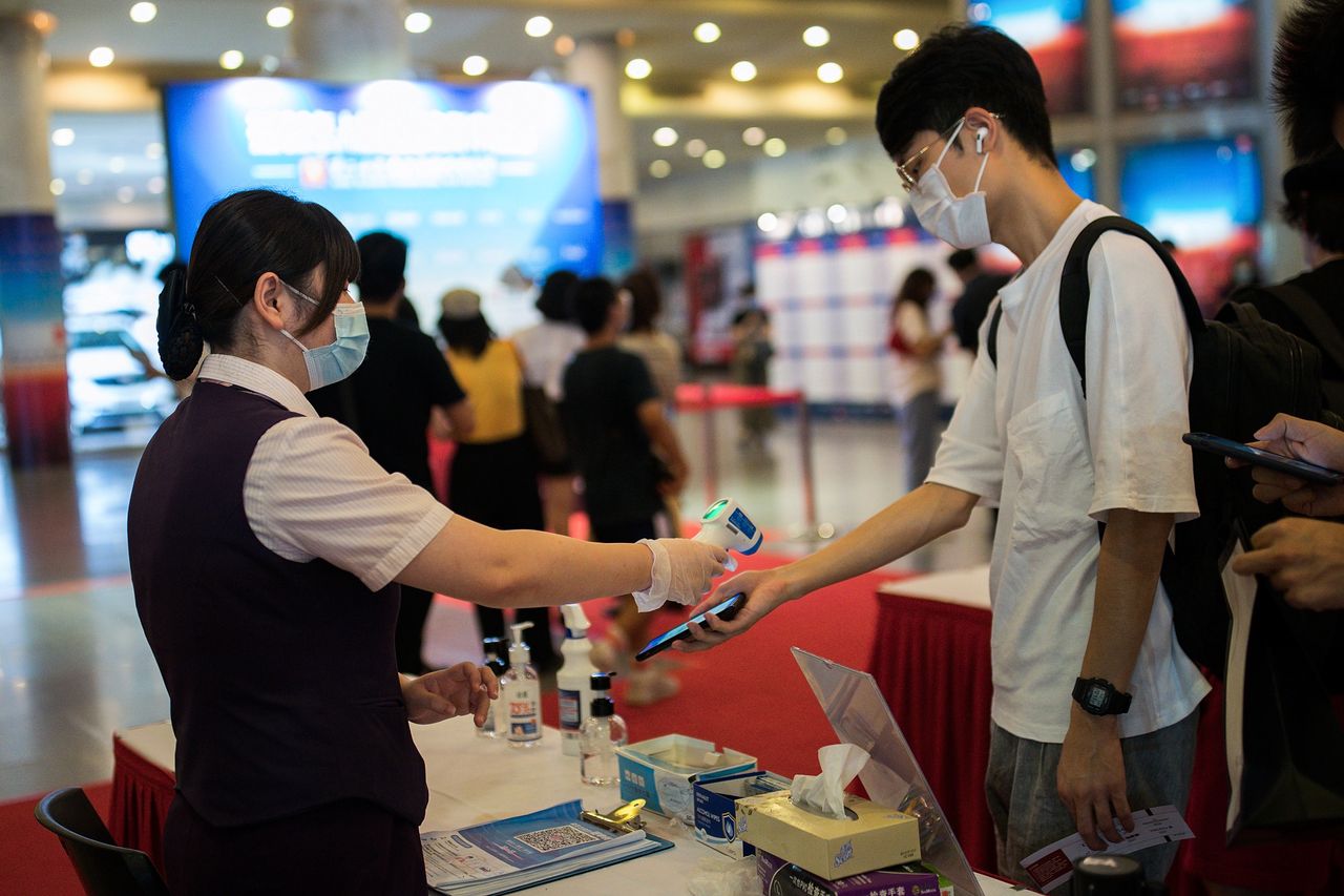 Koronawirus. Wyzdrowiał 4 miesiące temu, prawdopodobnie znów jest zakażony