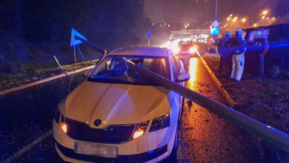 Bielsko-Biała: Niebezpieczne zderzenie. Kierowca otrzymał drugie życie