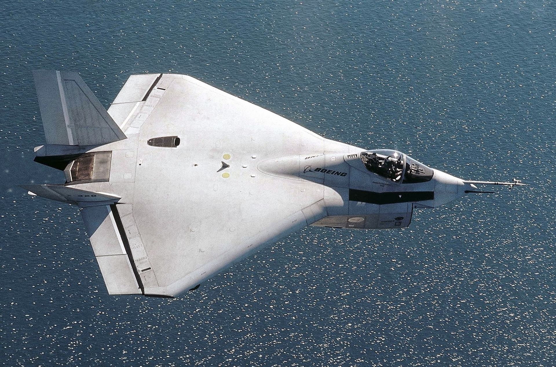 Boeing X-32 - jeden z dwóch eksperymentalnych egzemplarzy