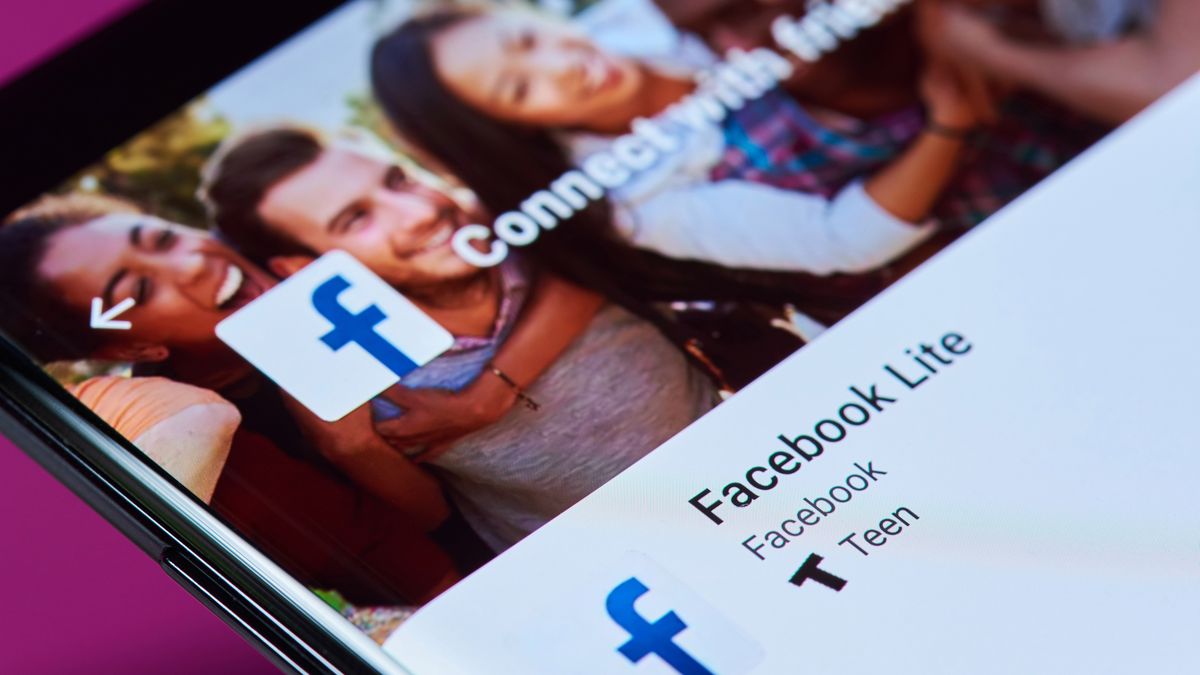 Facebook Lite pojawi się na iPhone'ach. (depositphotos)