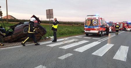Pięć osób rannych w wypadku na trasie Opatów – Kolbuszowa [Fotogaleria]
