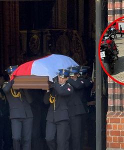 "Zobaczyłam dwie róże, popłakałam się". Poznań pożegnał strażaka