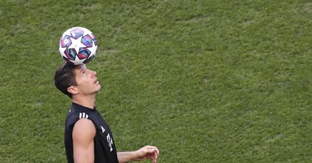Liga Mistrzów. Robert Lewandowski przed wielką szansą. Gdzie oglądać finał PSG - Bayern?