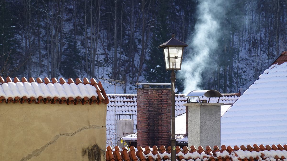Kominy zimą w Bawarii 