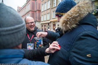 Internauci zebrali już PONAD PIĘĆ MILIONÓW ZŁOTYCH na puszkę Adamowicza!